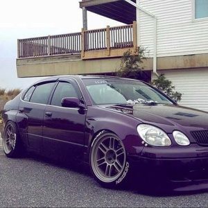 Meet your Posher, Derek